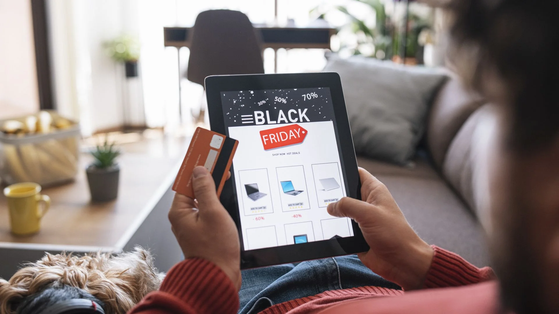 Black Friday Has Evolved: From Extreme Crowds to Online Deals