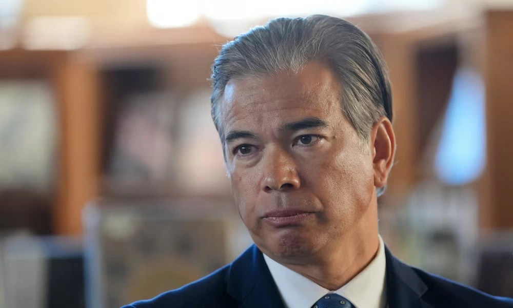 California Warns Hospitals Against Withholding Trans Youth Healthcare
